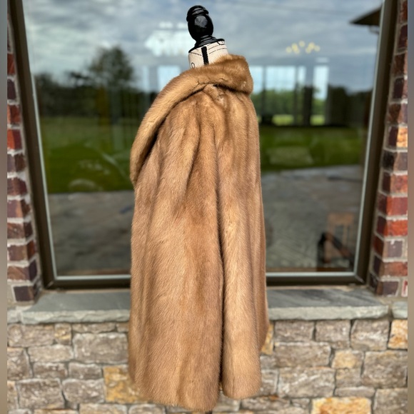 Damaged Scrap 2XL Pastel Mink Fur Jacket Real Genuine Fur Perfect For Crafts - Picture 5 of 12